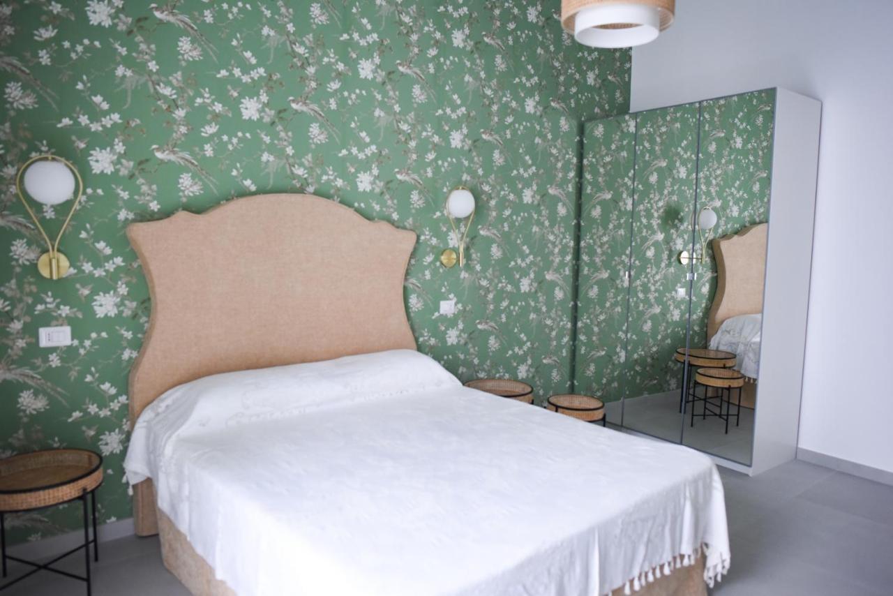 Corso Vittorio Elegant Suites Lipari Exterior foto