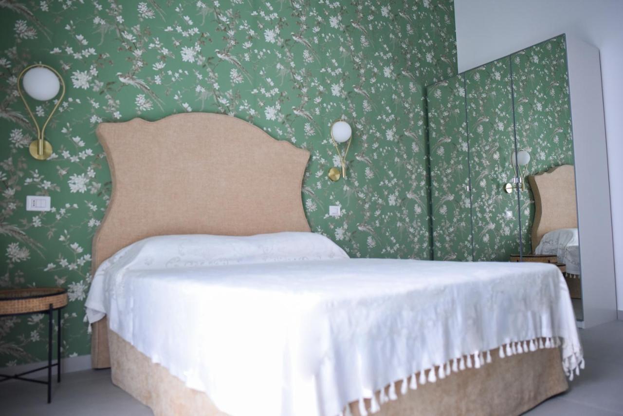 Corso Vittorio Elegant Suites Lipari Exterior foto