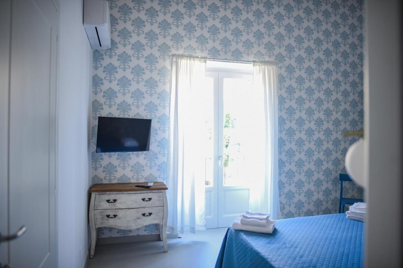 Corso Vittorio Elegant Suites Lipari Exterior foto